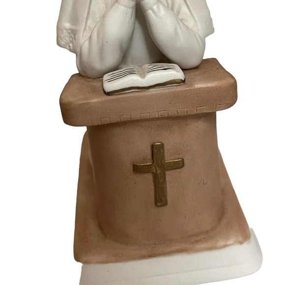Enesco Religious Girl First Holy 1st Communion Ceramic Figure Statue VTG 1981 - Picture 12 of 14